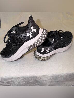 Under Armour Women’s Black and White Mesh Running Sneakers